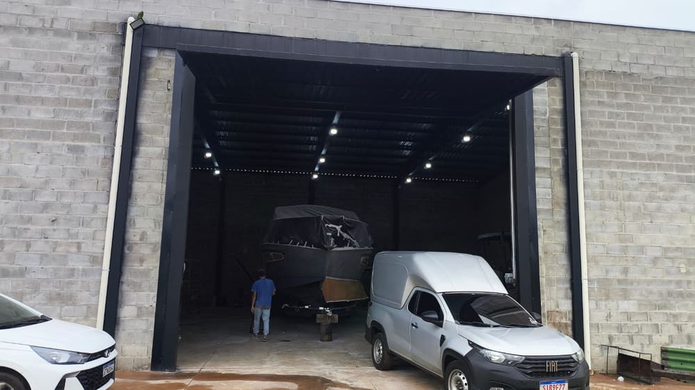 Embarcação recebida em nosso galpão